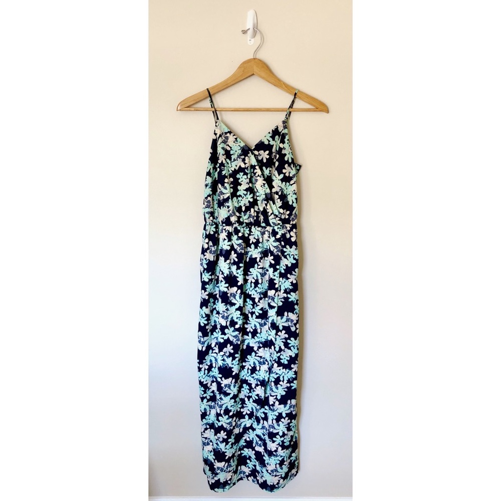 ✨moving sale✨ Banana Republic Floral Maxi Sundress 💙